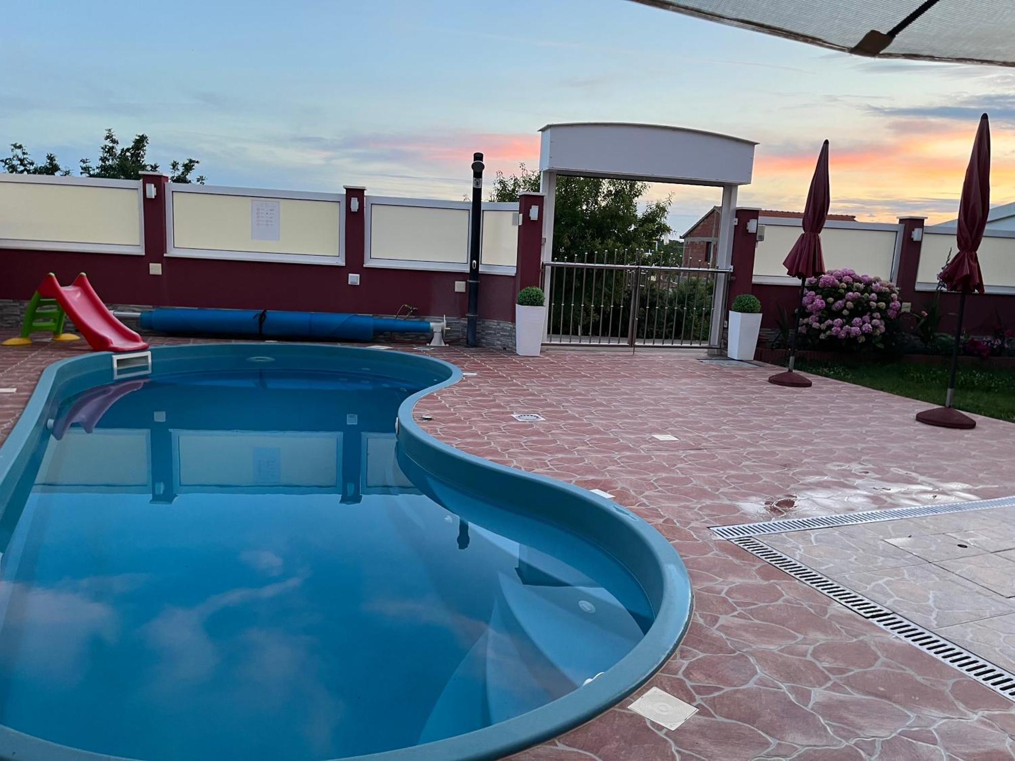 Apartments Villa Stella Maris Rogoznica  Ngoại thất bức ảnh