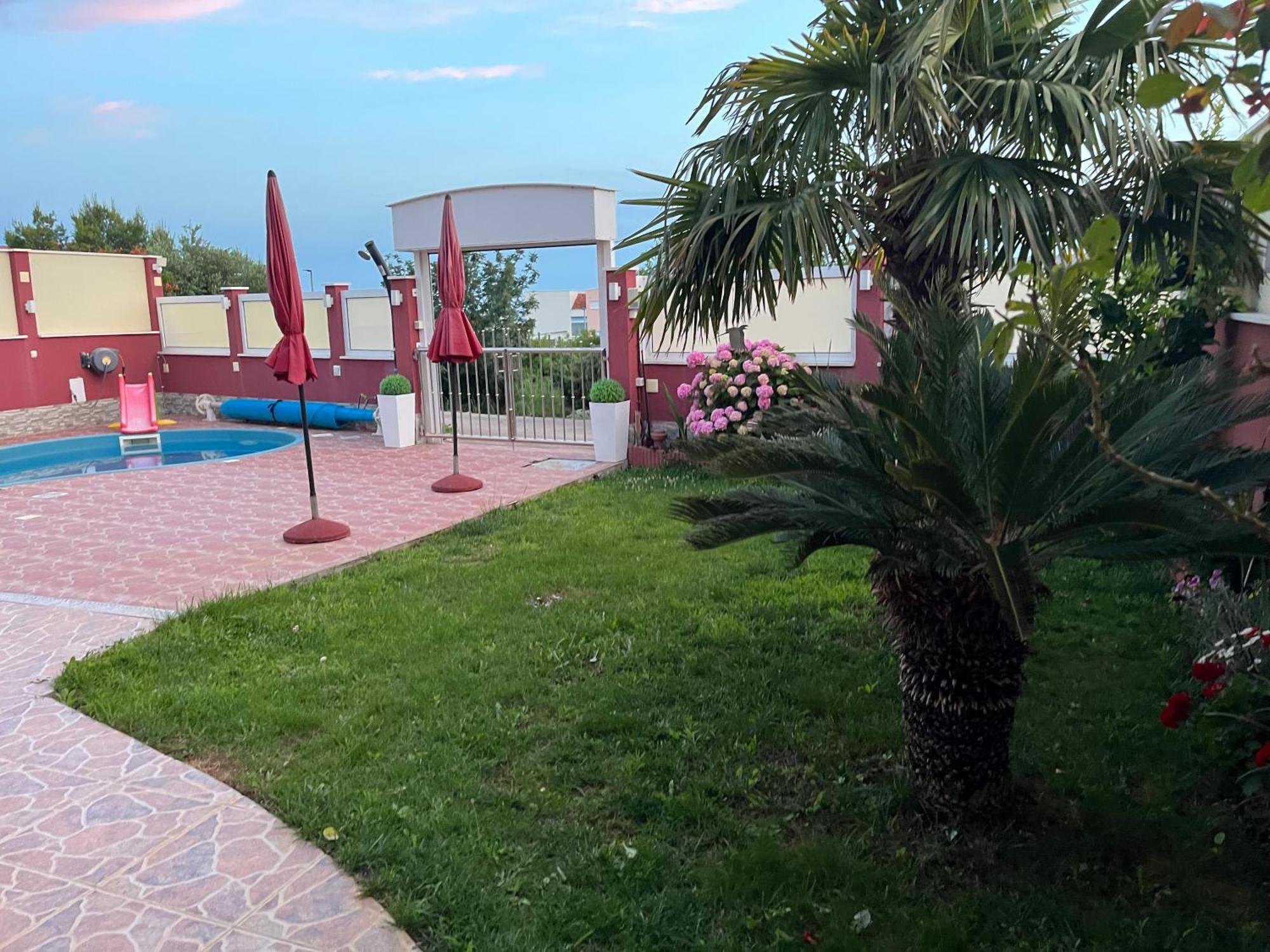 Apartments Villa Stella Maris Rogoznica  Ngoại thất bức ảnh